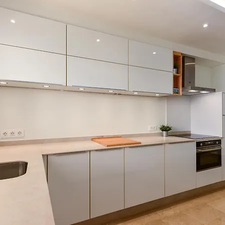 Duquesa Port Retreat Apartment Manilva