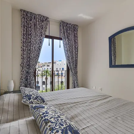 Duquesa Port Retreat Manilva